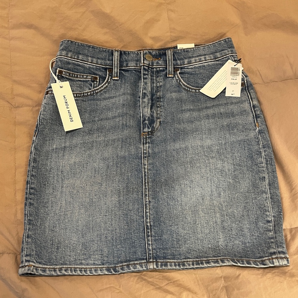 NWT Aritzia Denim Forum Babaton Wilfred The Pin-Up Denim Skirt size 27
